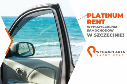 wynajem-krotkoterminowy-szczecin-morze-jpg Wynajem krótkoterminowy Szczecin z widokiem na morze przez otwarte drzwi samochodu.